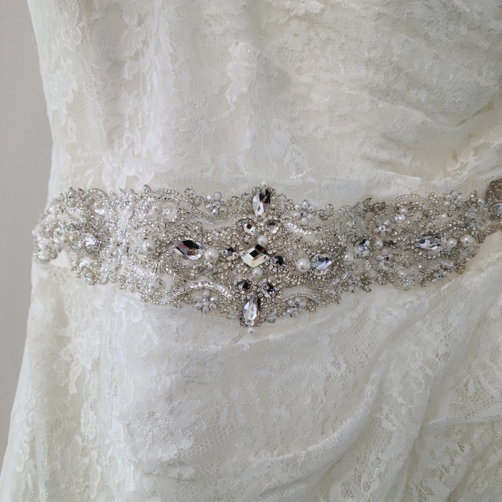 Plus size Wedding Dress - Picture 4 of 4